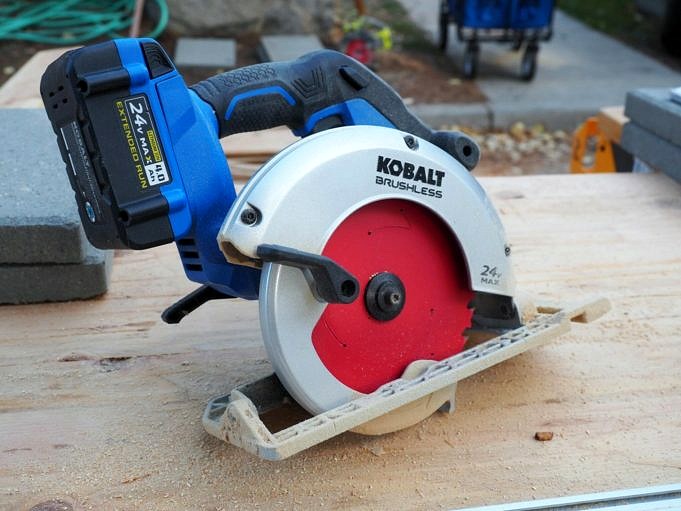 Top 5 Best Circular Saw For A Woman To Use In 2023